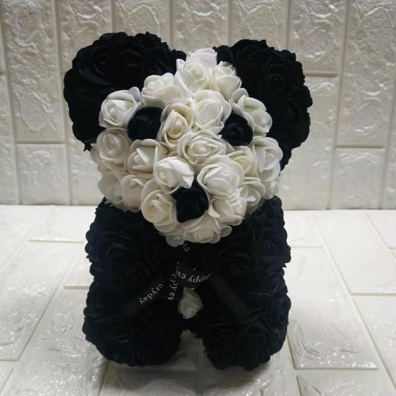 Panda me Lule